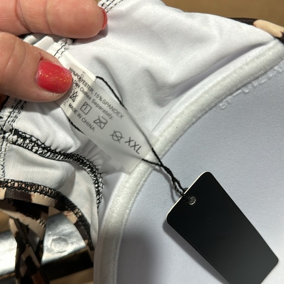 Leopard bikini top xxl halter style‎ padded NEW - Picture 4 of 4